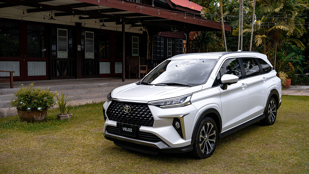 Đánh Giá Toyota Veloz 2025: Có Nên Mua Xe MPV Này?